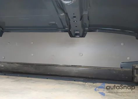 2019 Ford Transit-250 z USA, uszkodzony, nr VIN 1FTYR3XM8KKB89264